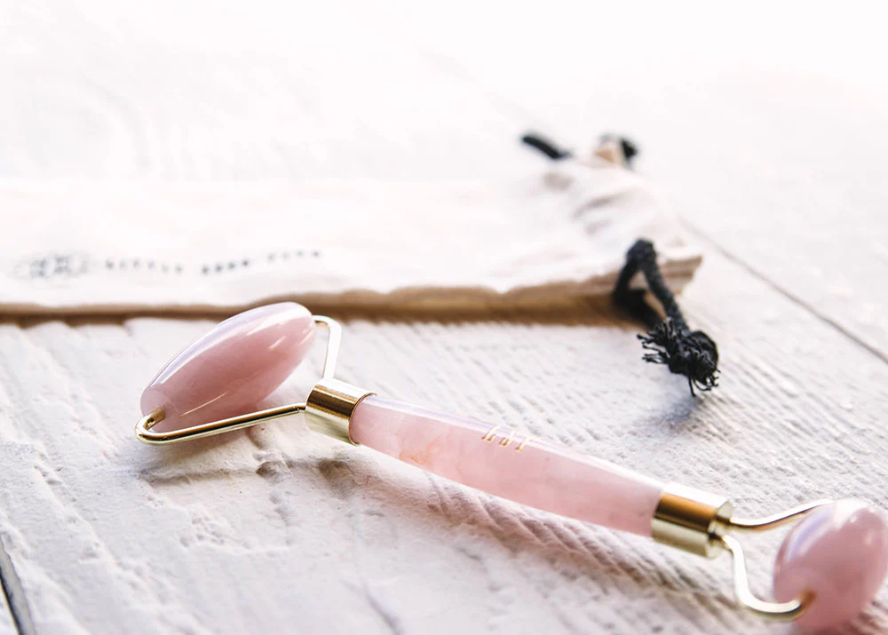 Rose Quartz Facial Roller - Image 6